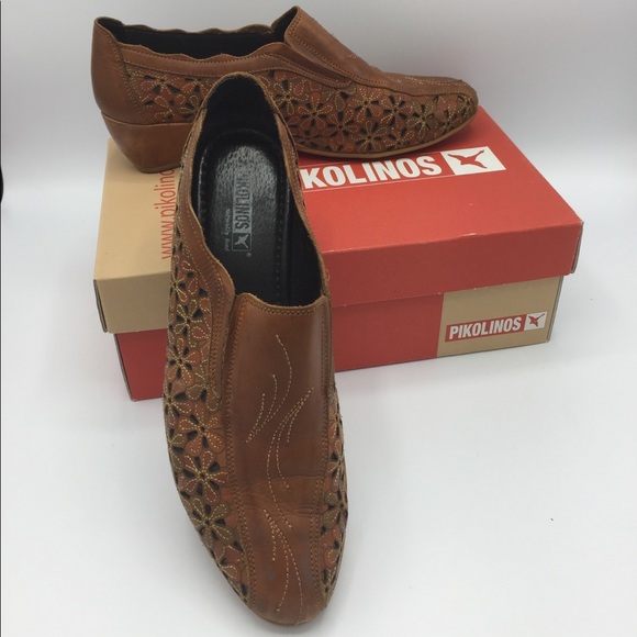 Pikolinos Wedge Leather Shoe - Picture 3 of 7